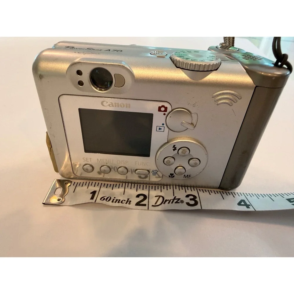 Canon PowerShot A70 Digital Camera 3.2MP 3x Zoom Silver Vintage Y2K PC1043